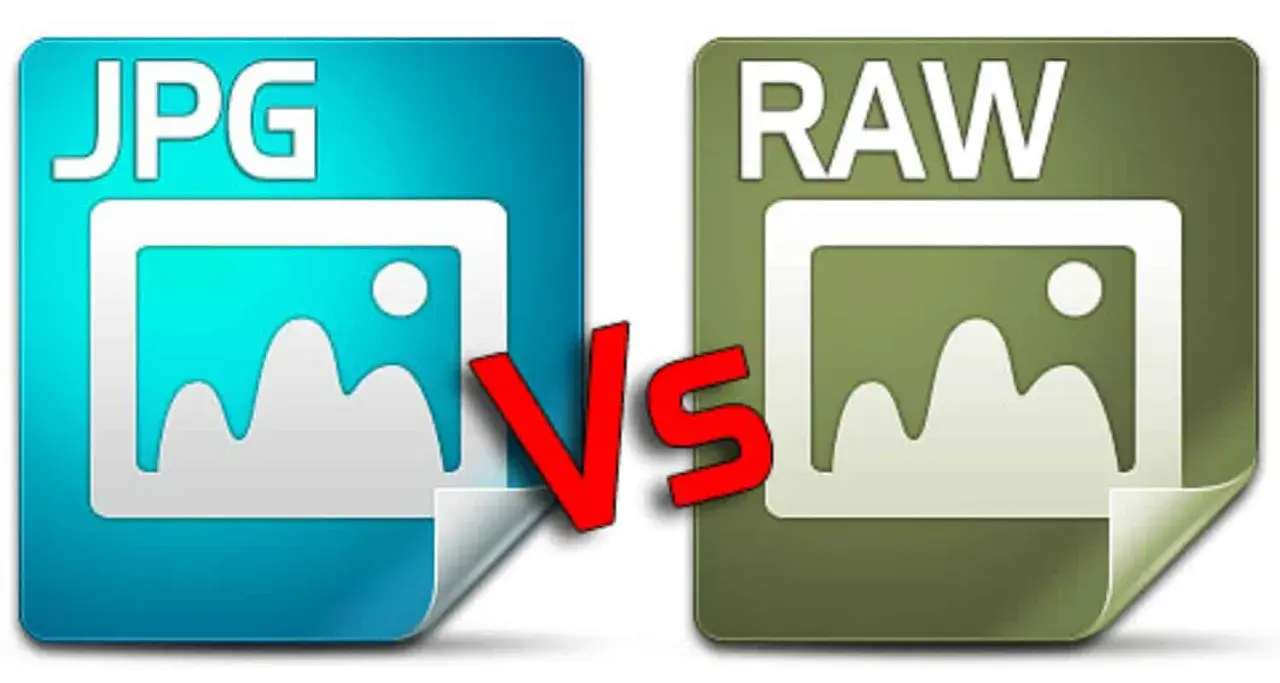 Icone JPG e RAW affiancate, con una grande "VS" rossa in mezzo, illustrano la differenza tra raw e jpg.