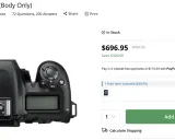 Dettaglio della Nikon D7500, con rotella impostazioni e pulsanti. Utile per chi cerca nikon d7500 impostazioni consigliate.