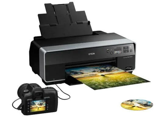 Stampare su carta fotografica è facile con questa stampante Epson e la tua fotocamera.