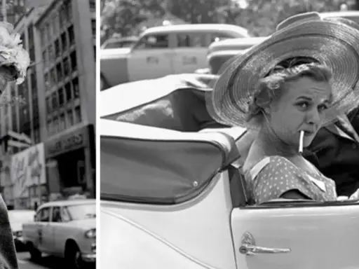 Anziani in strada, alla ricerca di Vivian Maier. Donna con sigaretta in auto d'epoca.