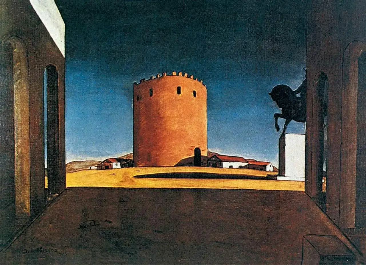 Torre arancione in un paesaggio desolato, con statue equestri e architetture classiche. Un'atmosfera da fotografia metafisica.